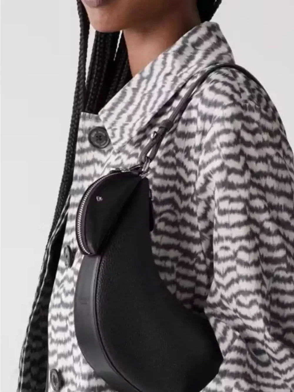kate spade paid $160